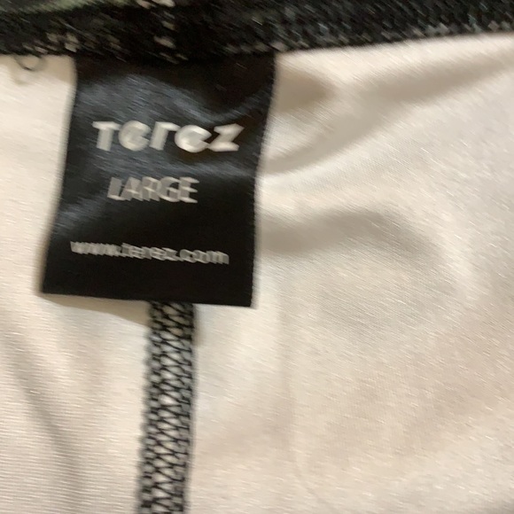 Terez skull leggings - Picture 3 of 4